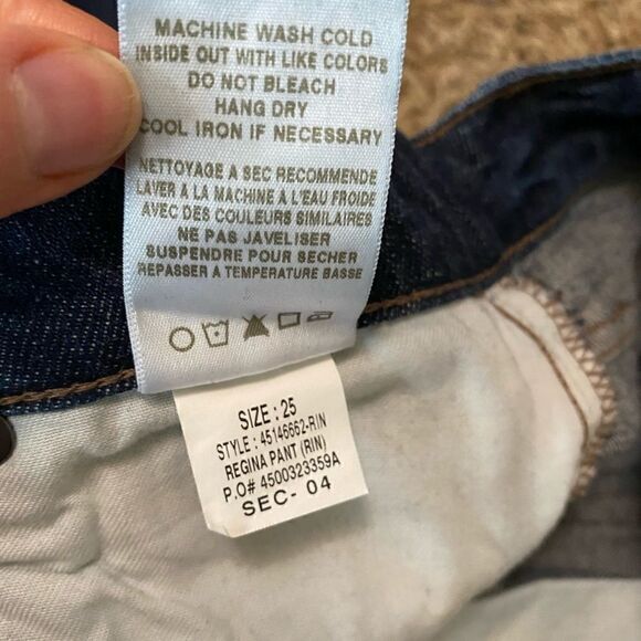 Joe's Jeans | Regina RIN High-Rise Charlie Crop Distressed Cuffed Jeans | 25 - Picture 8 of 8